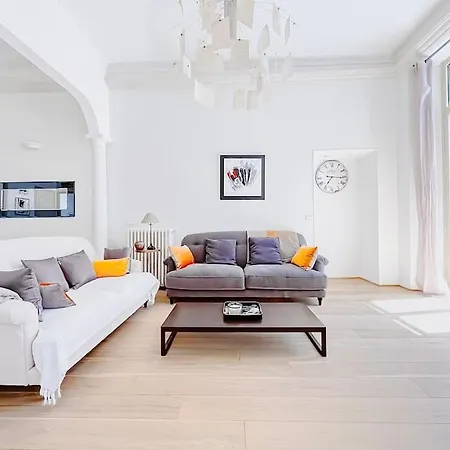 Le Bel Epoque - Centre