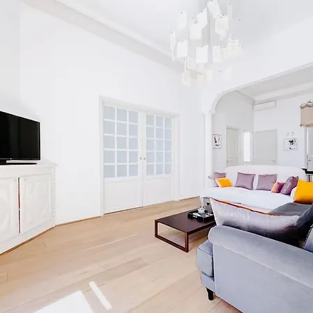 Apartment Le Bel Epoque - Centre