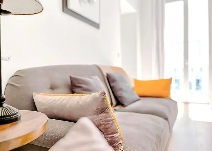 Le Bel Epoque - Centre *