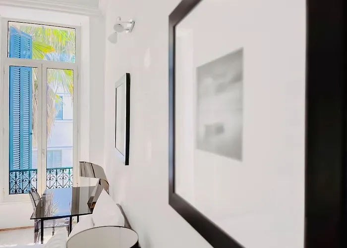 Le Bel Epoque - Centre